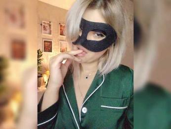 blackmask_ webcam model stream image