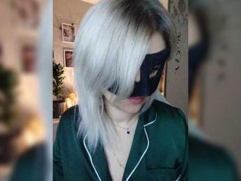 blackmask_ webcam model stream image