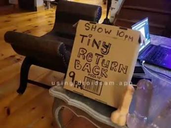 tnt_tinyntroubble webcam model stream image
