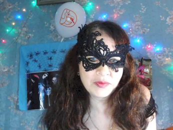 LucianaSanders webcam model stream image