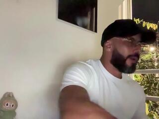 Braun Phillips webcam model stream image