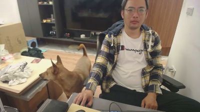 i1toFQ webcam model stream image