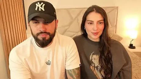 teseo_and_afroditha_ webcam model stream image