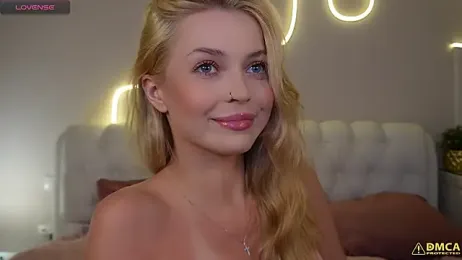 kellypeachcake webcam stripchat model stream image