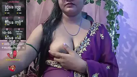 Pari-new webcam model stream image