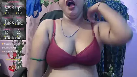 Pari-new webcam model stream image