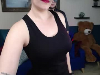 hebelongs2her webcam model stream image