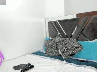 alizehorny webcam camsoda model stream image