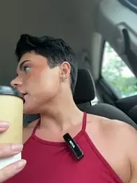 LukeLouHarvey webcam model stream image