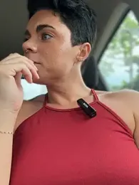 LukeLouHarvey webcam model stream image