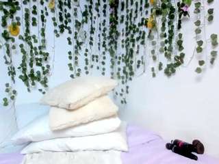 violeta-milleer webcam model stream image