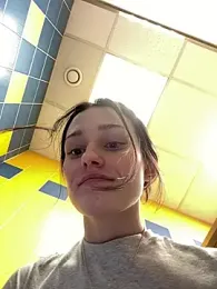 Mia_Mia_M webcam stripchat model stream image