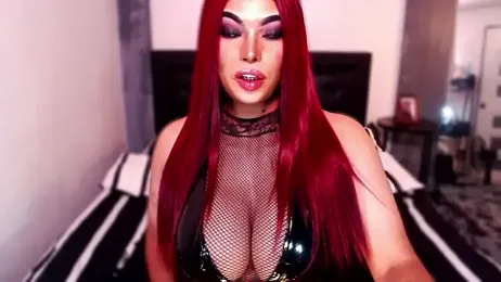 xTrixieMae webcam model stream image