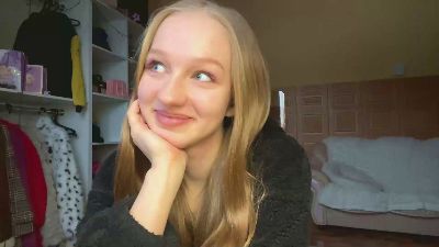 AshleaGiardini webcam model stream image