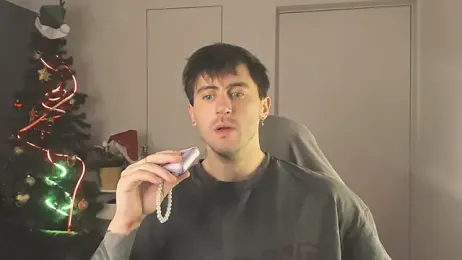 Oscar_Miller_ webcam stripchat model stream image