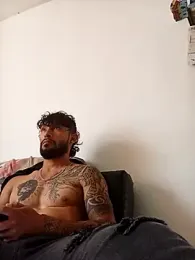 Kingbigcock23cm webcam model stream image