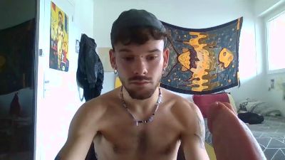 yourb0i webcam model stream image