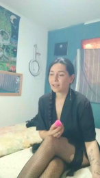 luthien420_ webcam model stream image