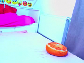 eveandmax webcam model stream image