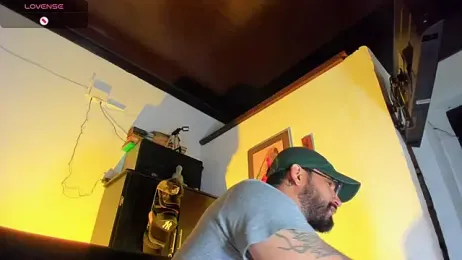 CamiloGray_ webcam model stream image