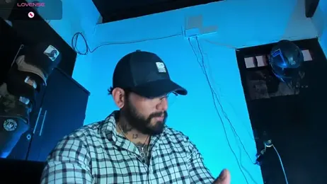 CamiloGray_ webcam model stream image