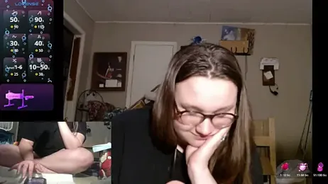 TurtleLady420 webcam model stream image