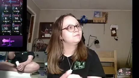 TurtleLady420 webcam model stream image