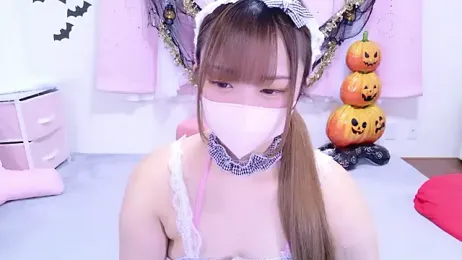 MAIKA_pyon webcam model stream image