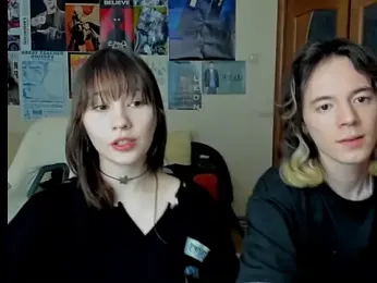 Traharaa webcam model stream image