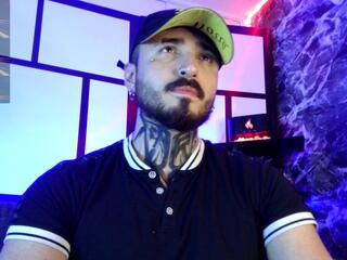 Chris Kochs webcam model stream image