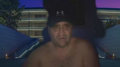 THREEFRIENDHIT webcam model stream image