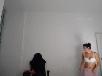 costantine_helena24 webcam model stream image