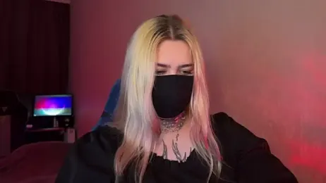 Xtoni_ webcam model stream image