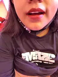 nisha_baby2 webcam model stream image