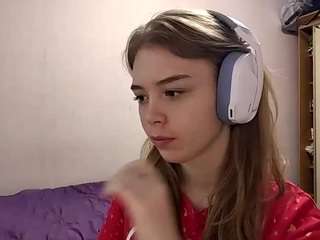 otilialingerfelter webcam model stream image