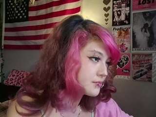micahoguinn webcam model stream image