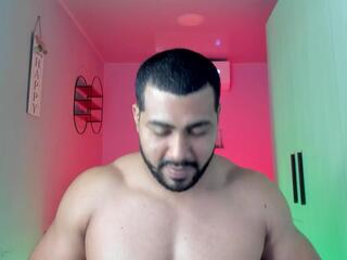 Charles Jamess webcam model stream image