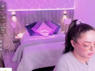 emmy-walker webcam model stream image