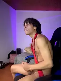 kleo_helenos webcam model stream image