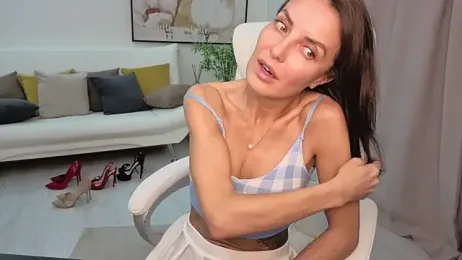 Beylly webcam model stream image