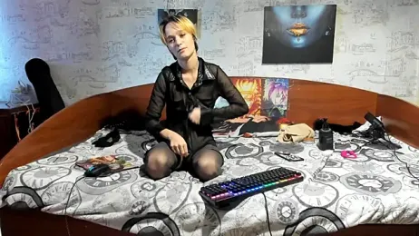 KagamiTayga webcam model stream image