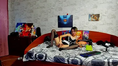 KagamiTayga webcam stripchat model stream image