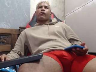 stitch-love23 webcam model stream image