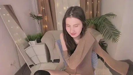 avrora_shy_ webcam model stream image