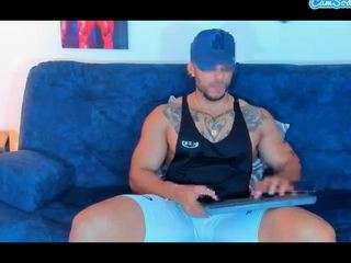 junior-tyson webcam model stream image