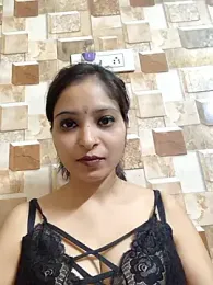 QUEEN-ADITI webcam stripchat model stream image