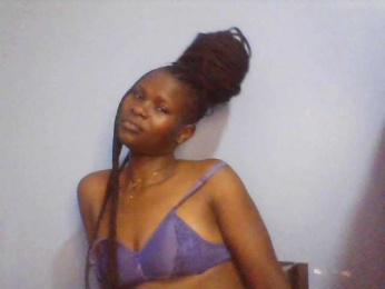 Nasty-cake webcam model stream image