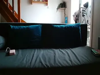 Lauzo webcam stripchat model stream image