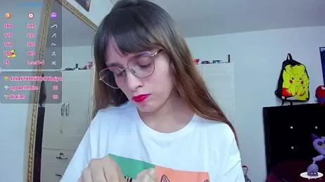 Lucyy-hess webcam model stream image