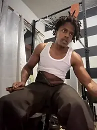 ohhwowdick webcam stripchat model stream image